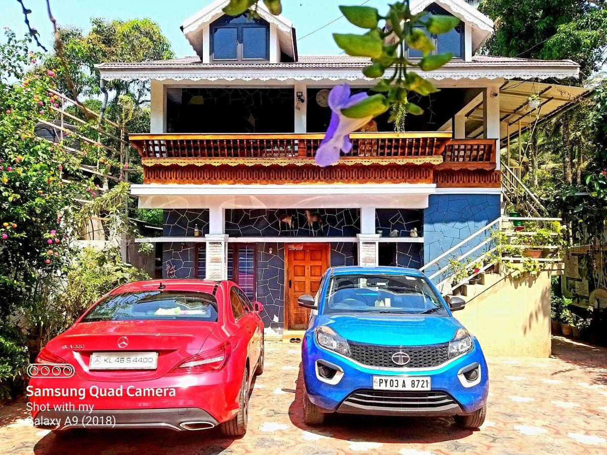 Dean Dale Cottages Thekkady Bagian luar foto