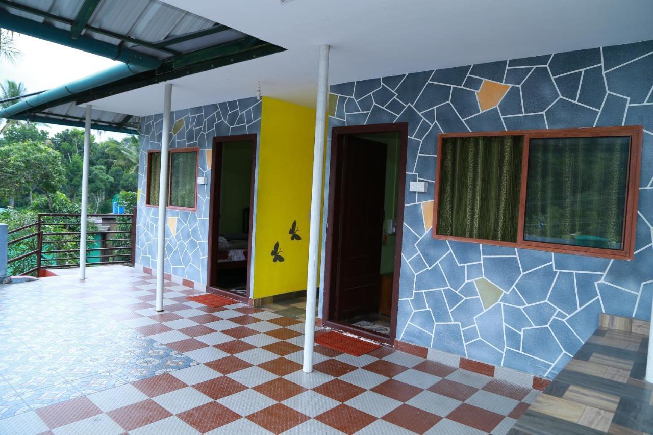 Dean Dale Cottages Thekkady Bagian luar foto
