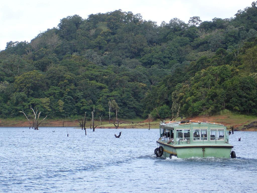 Dean Dale Cottages Thekkady Bagian luar foto